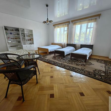 Guest House Metreveli Street 19 Khashuri Extérieur photo